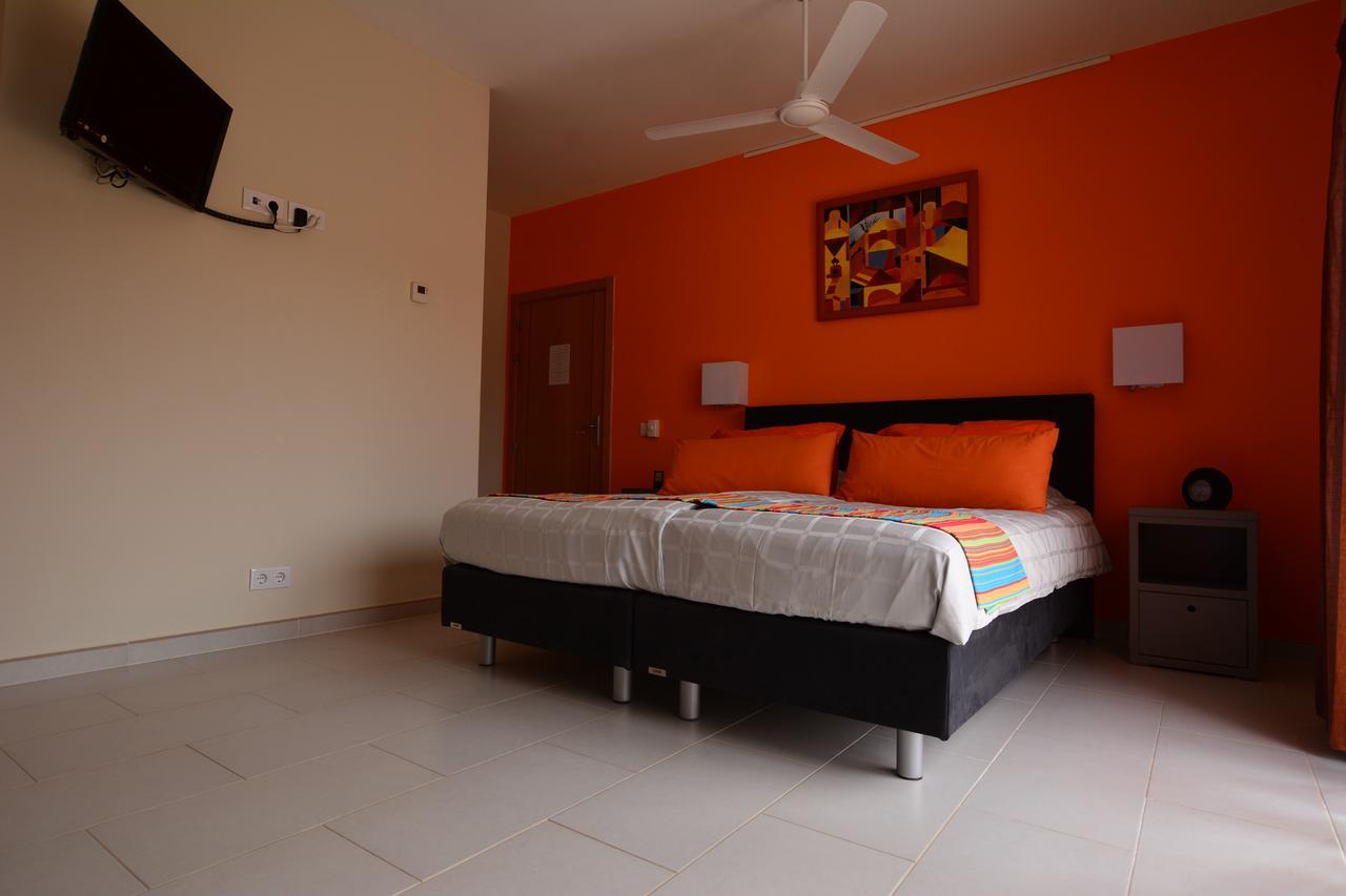 Bed And Breakfast Cas Al Cubo Tavira Bagian luar foto
